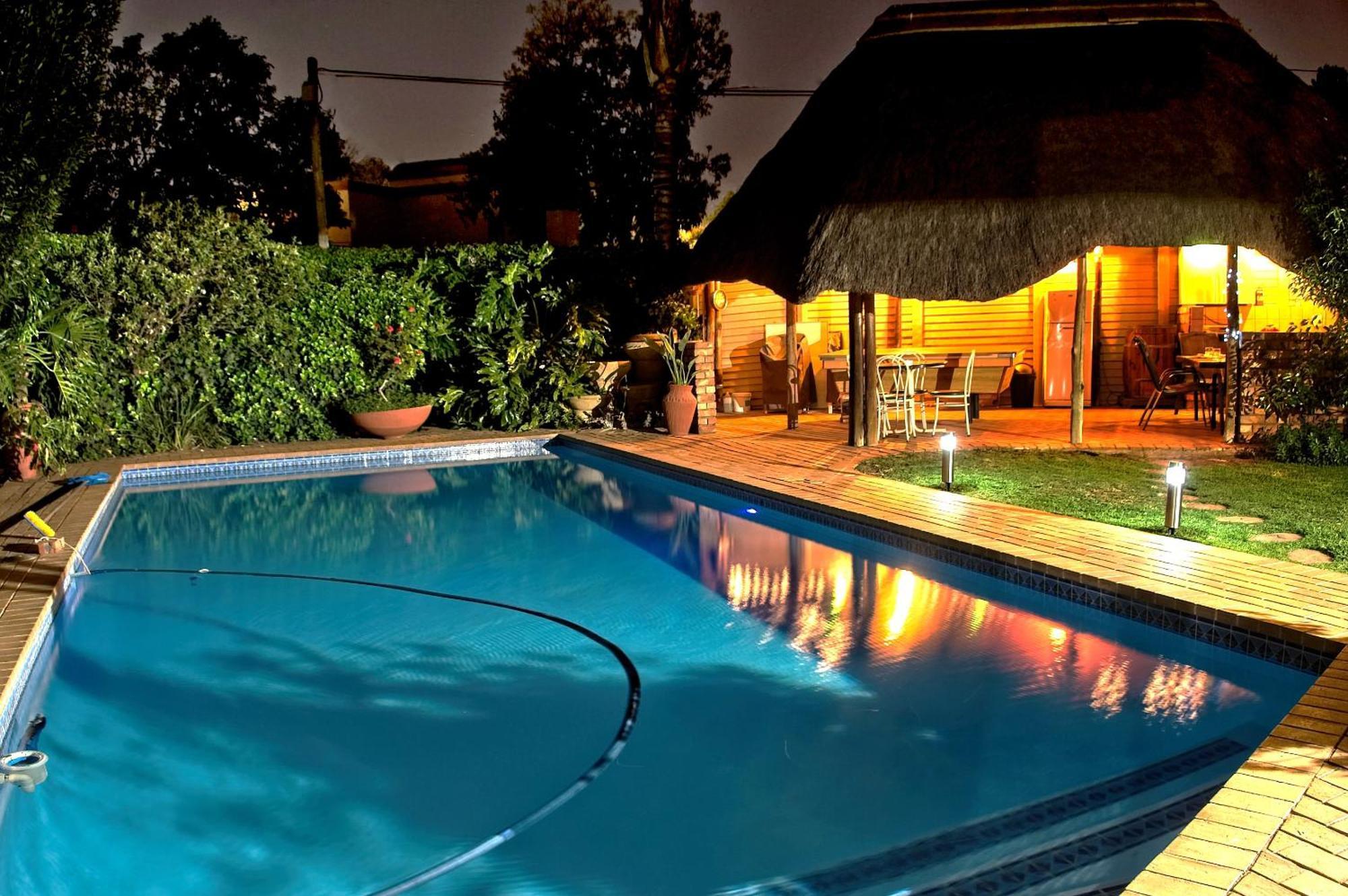 Rest-A-While Guest House - Pretoria-Noord Zewnętrze zdjęcie