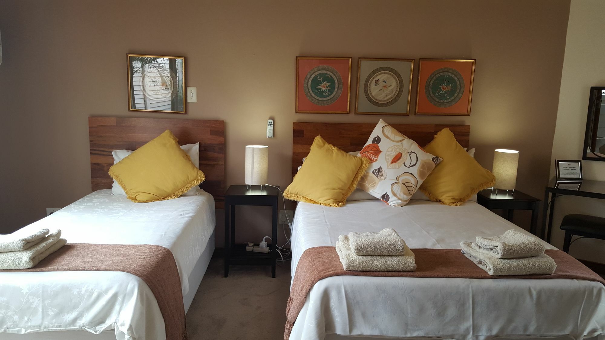 Rest-A-While Guest House - Pretoria-Noord Zewnętrze zdjęcie